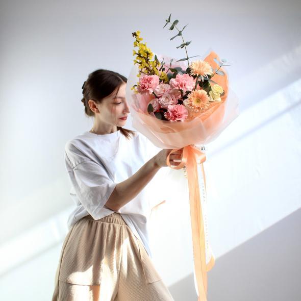 Объятия музы