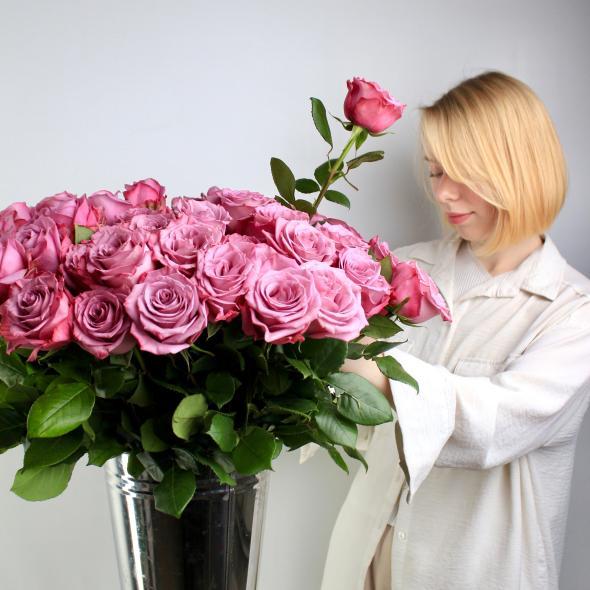 Роза Эквадор Moody Blue 60см Роза Эквадор Moody Blue 60см