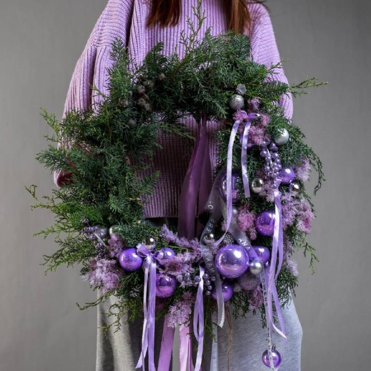 Новогодний венок из хвои Milk