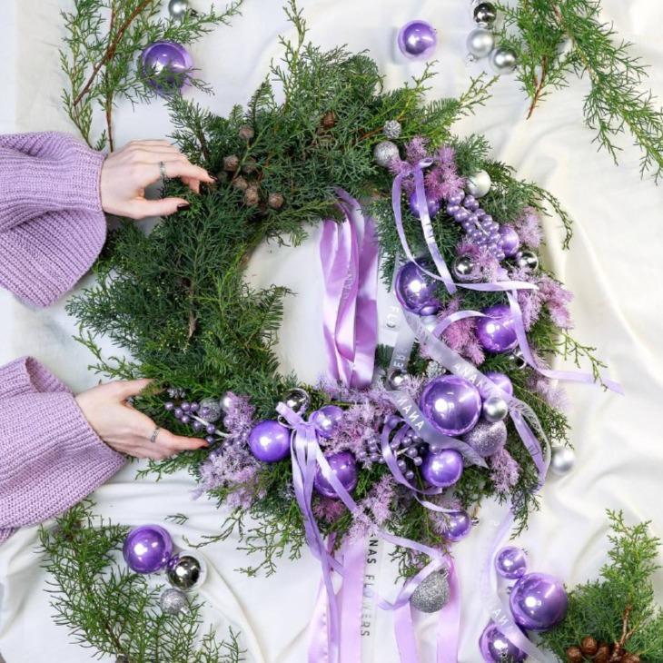 Новогодний венок из хвои Milk